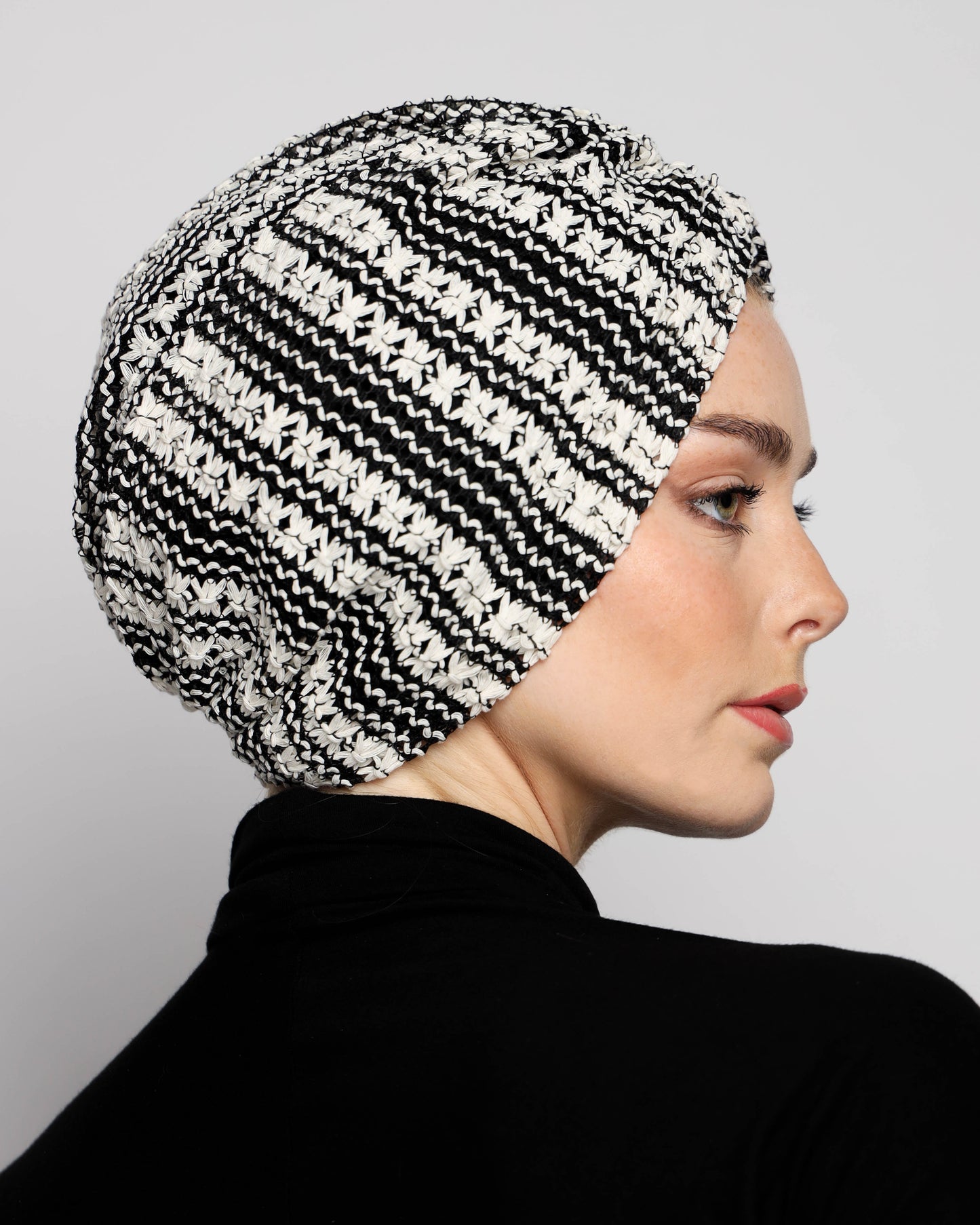 Black & white knitting Turban